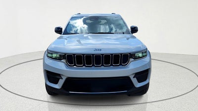2024 Jeep Grand Cherokee Laredo