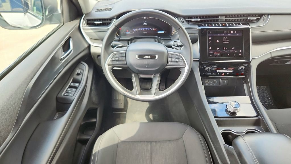 2024 Jeep Grand Cherokee Laredo