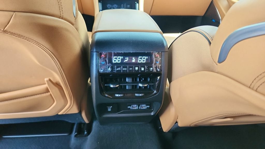 2024 Jeep Grand Cherokee Summit Reserve