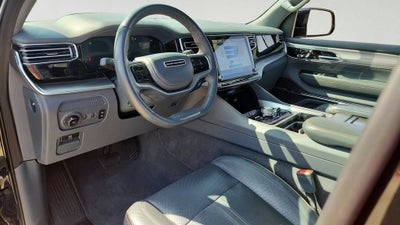 2023 Jeep Grand Wagoneer Series II
