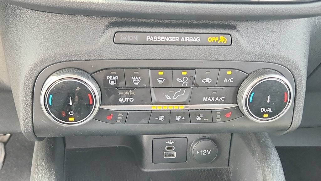 2025 Ford Escape ST-Line Select