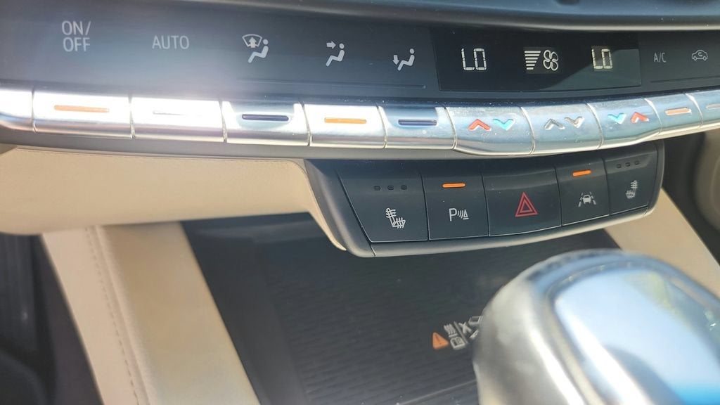 2023 Cadillac CT4 Luxury
