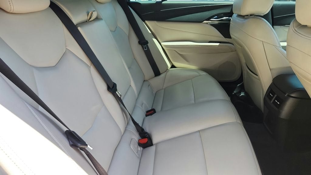 2023 Cadillac CT4 Luxury