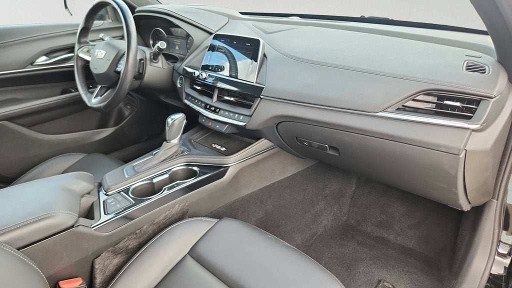 2024 Cadillac CT4 Luxury