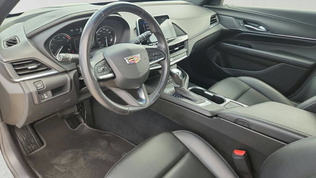 2024 Cadillac CT4 Luxury