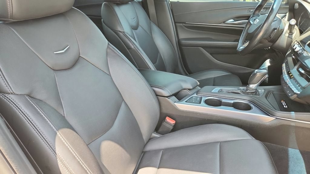 2021 Cadillac CT4 Premium Luxury