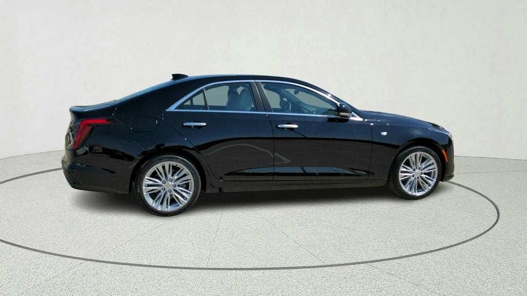 2023 Cadillac CT4 Premium Luxury