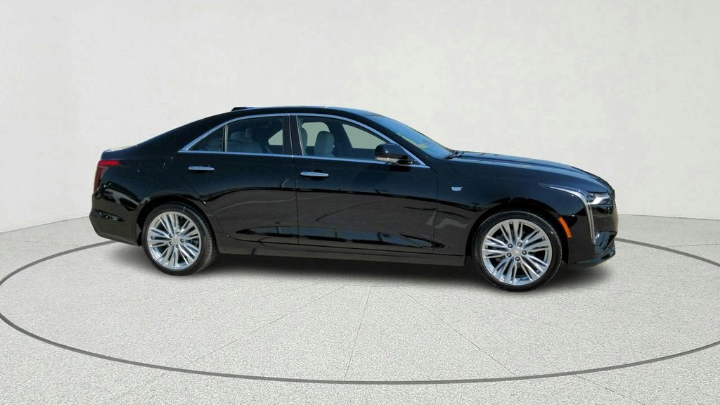 2023 Cadillac CT4 Premium Luxury