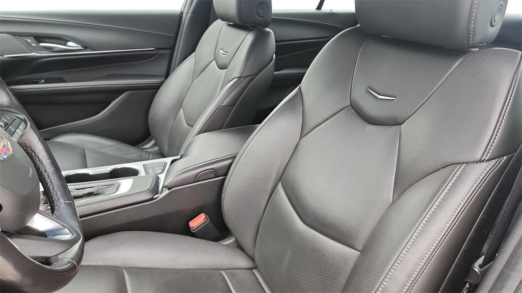 2024 Cadillac CT4 Premium Luxury