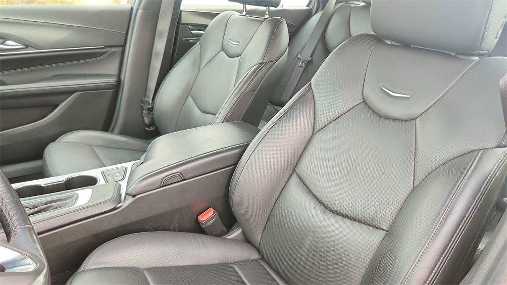 2024 Cadillac CT4 Premium Luxury