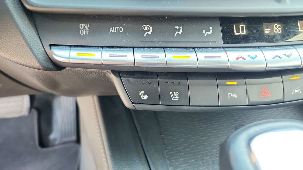 2023 Cadillac CT4 Premium Luxury