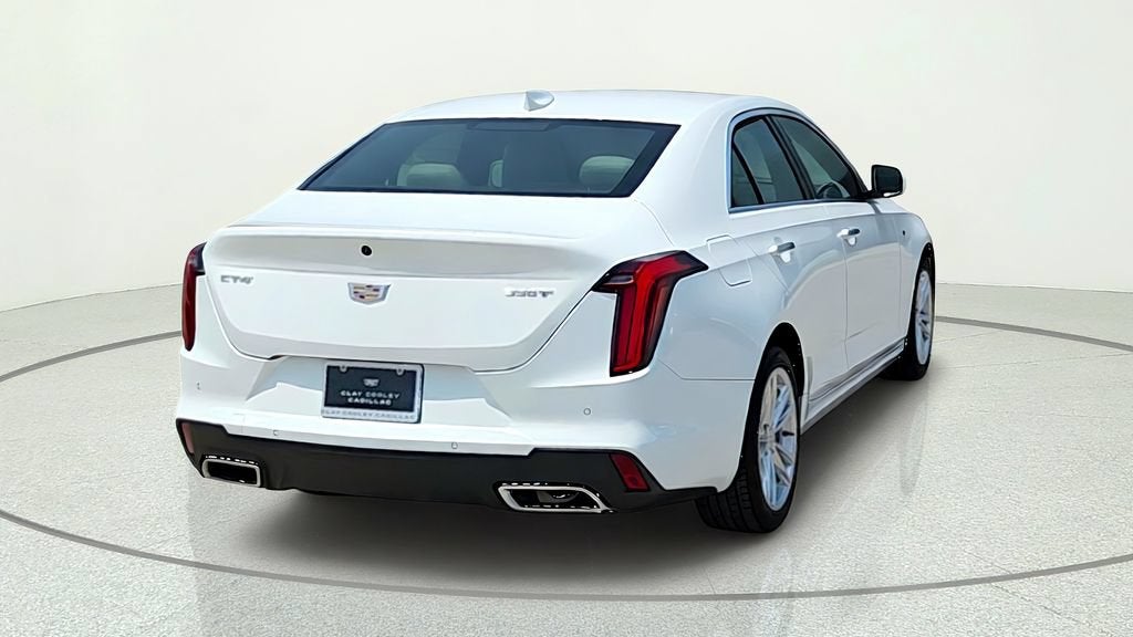 2026 Cadillac CT4 Luxury