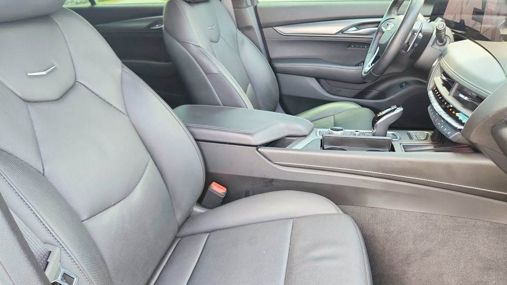 2025 Cadillac CT5 Premium Luxury