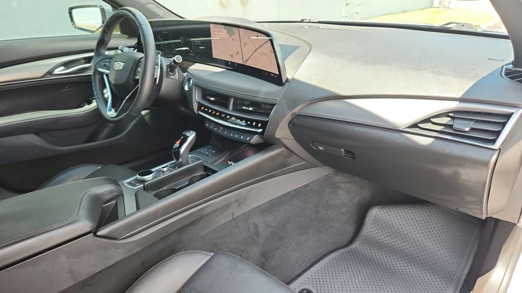2025 Cadillac CT5 Premium Luxury