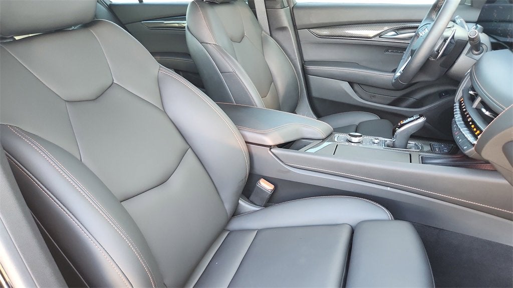 2025 Cadillac CT5 Sport