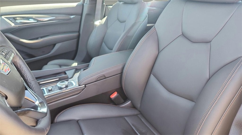 2025 Cadillac CT5 Sport