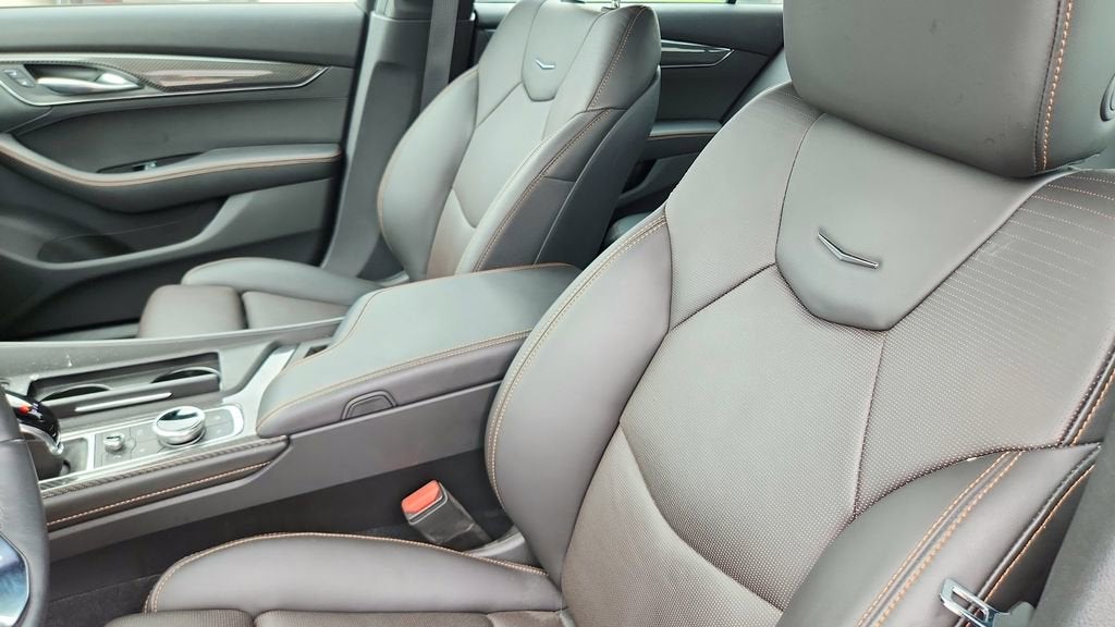 2025 Cadillac CT5 Sport