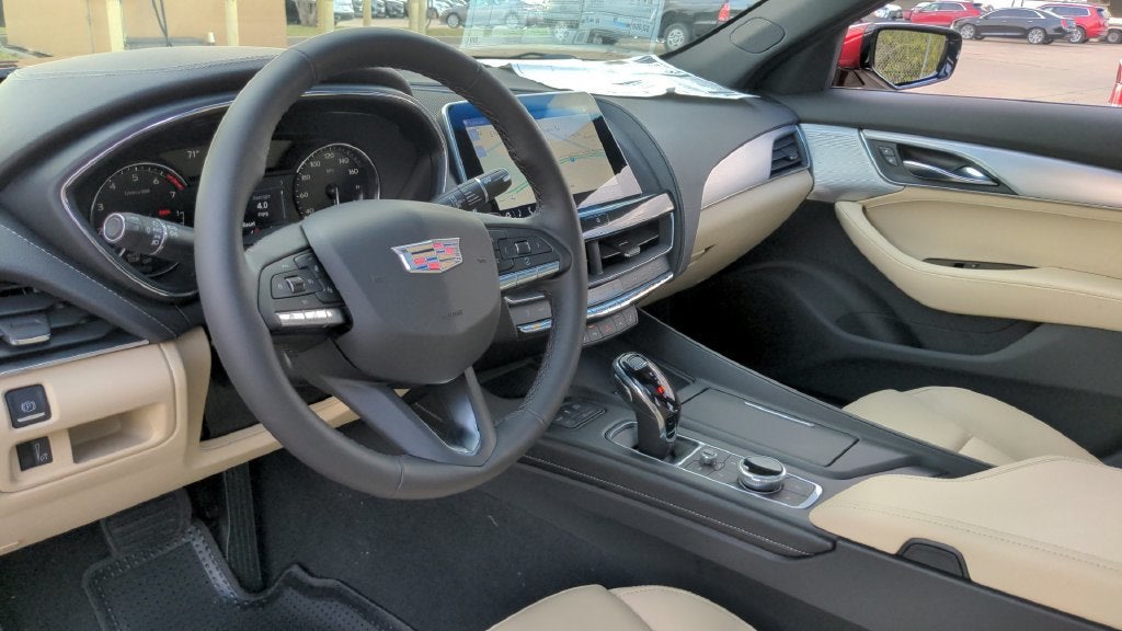 2023 Cadillac CT5 Luxury