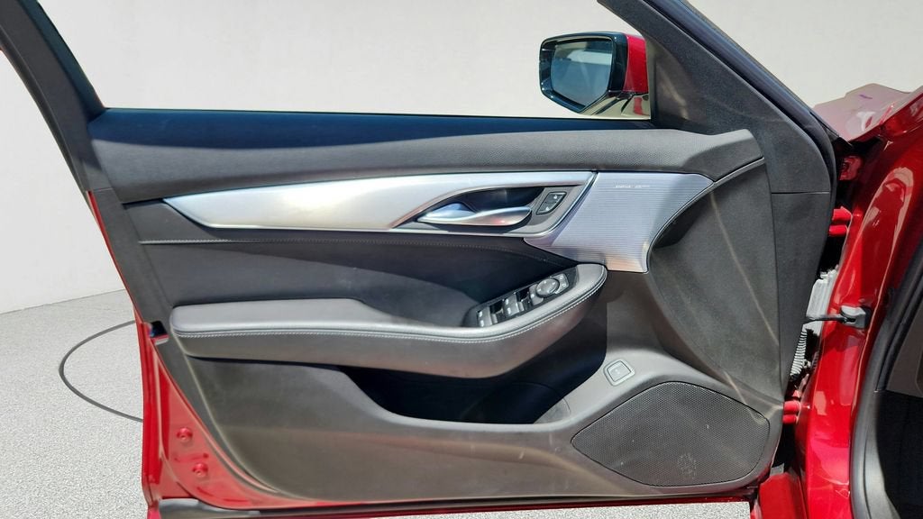 2022 Cadillac CT5 Luxury