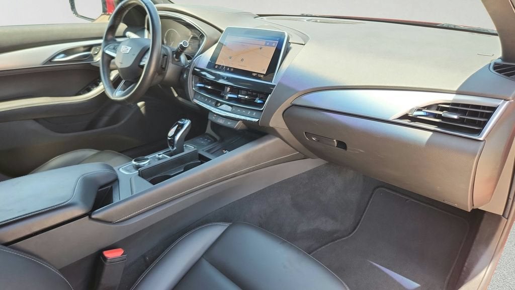 2022 Cadillac CT5 Luxury