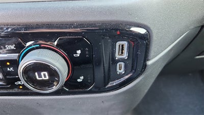 2022 Chevrolet Silverado 1500 LT (2FL)