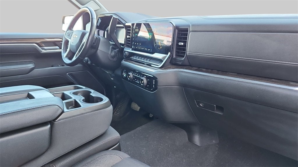 2022 Chevrolet Silverado 1500 LT (2FL)