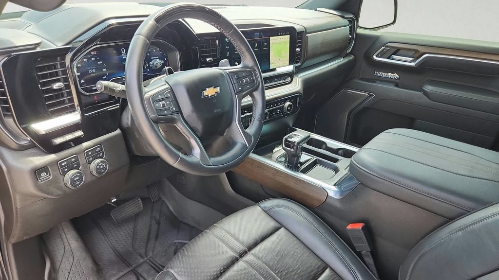 2025 Chevrolet Silverado 1500 High Country