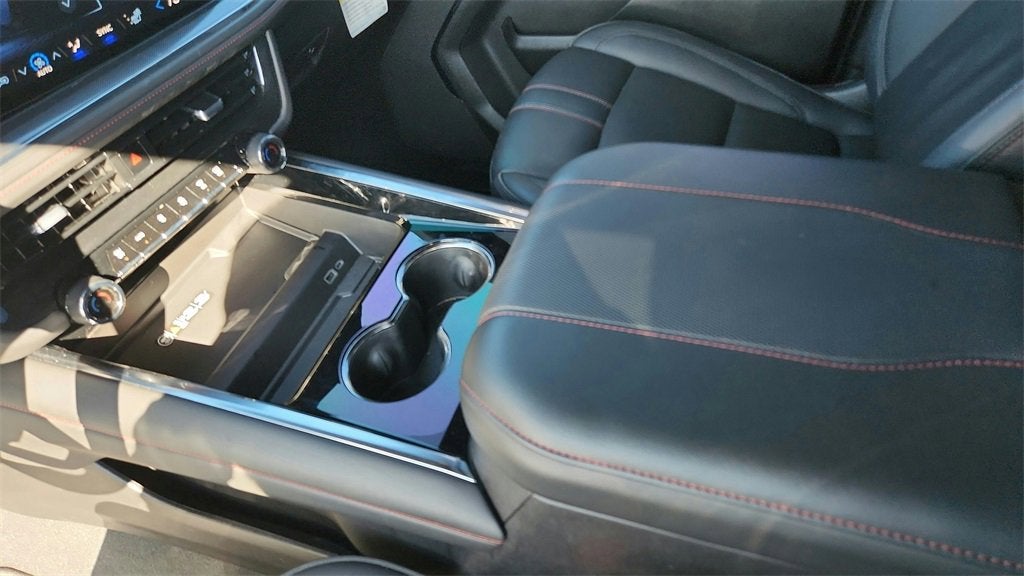 2025 Chevrolet Suburban RST