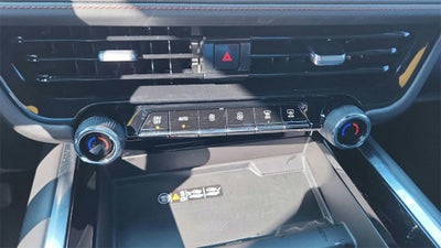 2025 Chevrolet Suburban RST