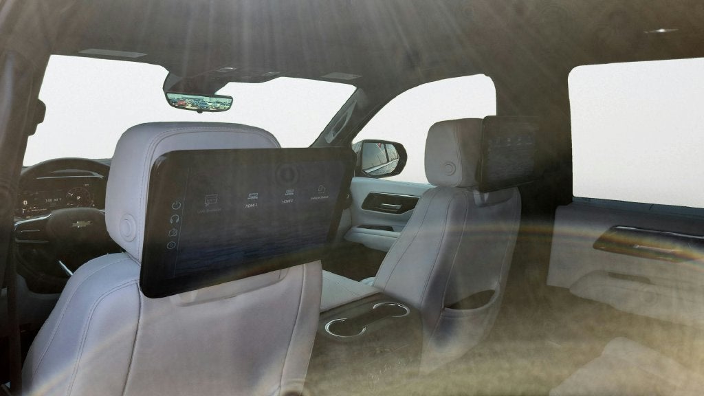 2025 Chevrolet Suburban Premier