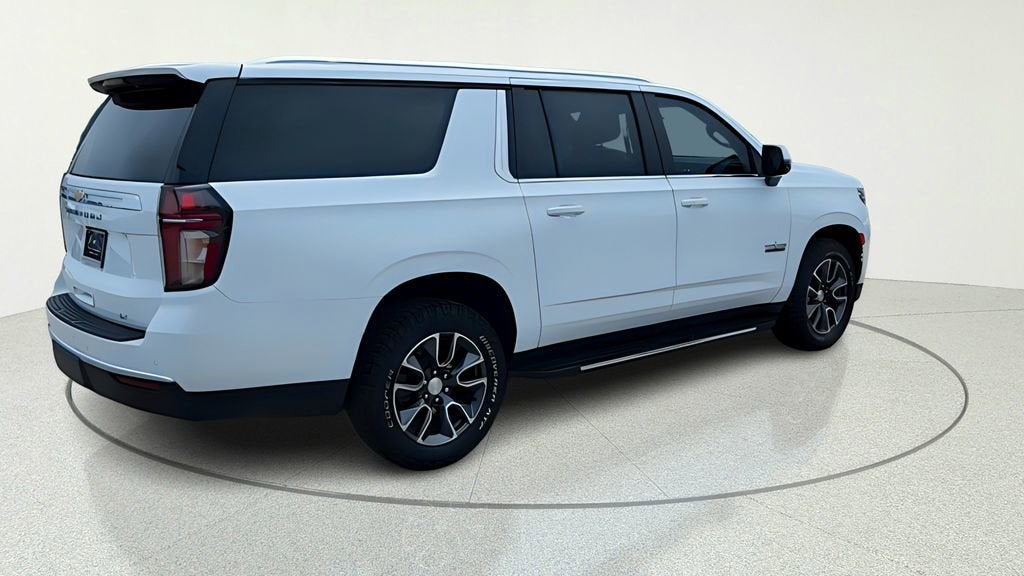 2023 Chevrolet Suburban LT