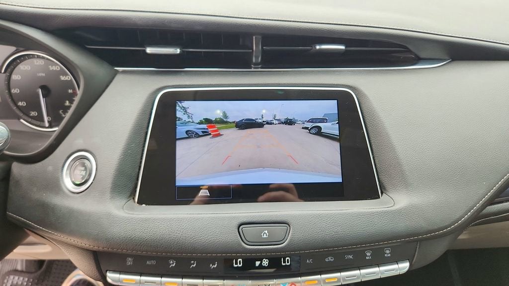 2023 Cadillac XT4 Luxury