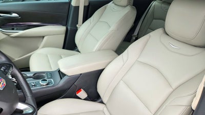 2023 Cadillac XT4 Luxury