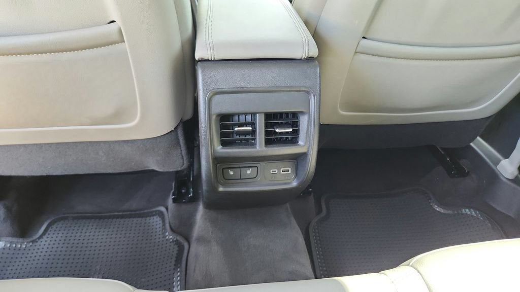 2023 Cadillac XT4 FWD Luxury