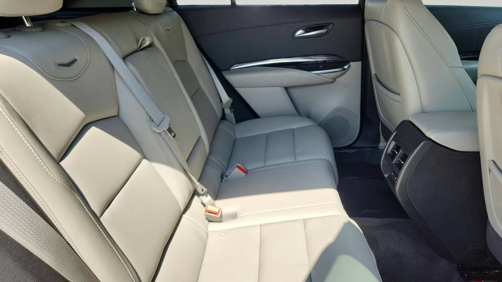 2023 Cadillac XT4 FWD Luxury