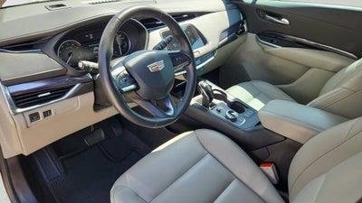 2023 Cadillac XT4 FWD Luxury