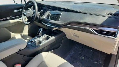 2022 Cadillac XT4 FWD Luxury