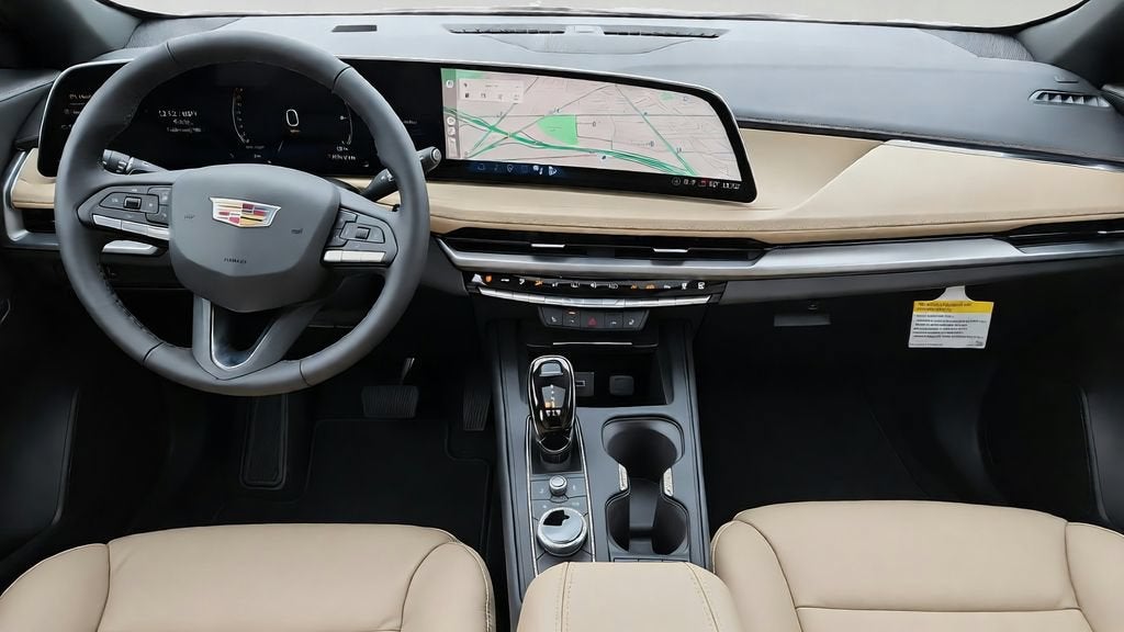 2024 Cadillac XT4 Luxury