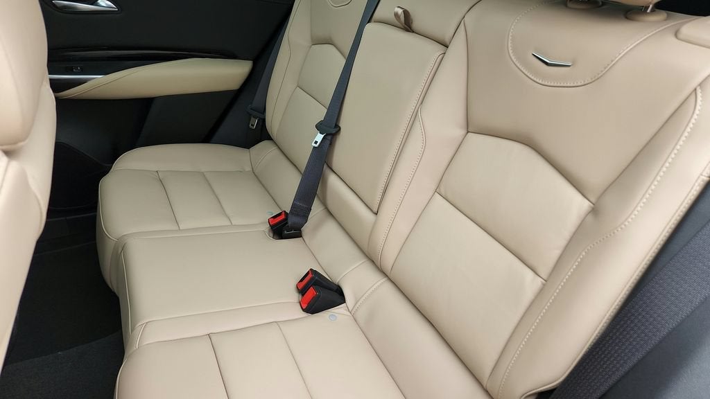 2024 Cadillac XT4 Luxury