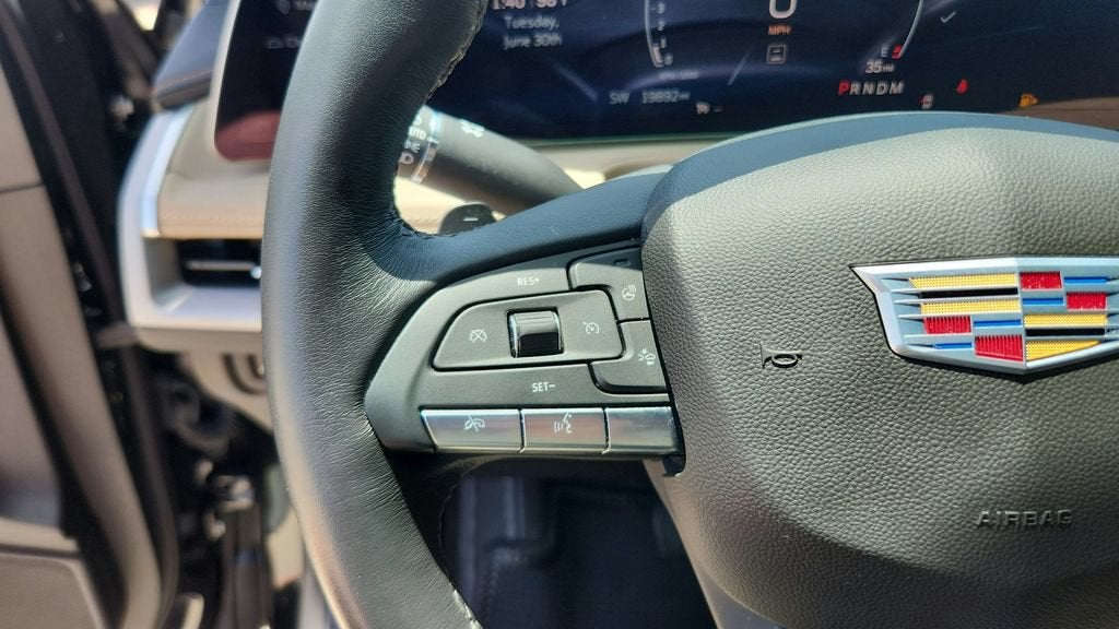 2024 Cadillac XT4 Luxury
