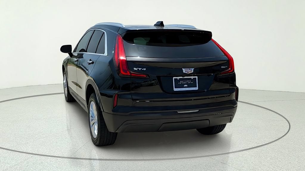 2024 Cadillac XT4 Luxury