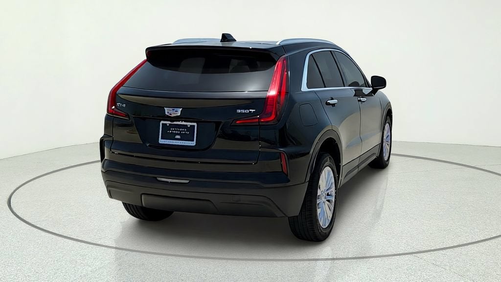 2024 Cadillac XT4 Luxury