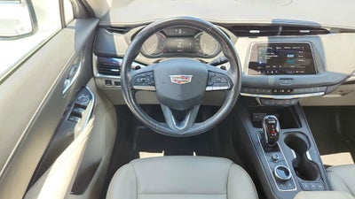 2023 Cadillac XT4 Luxury