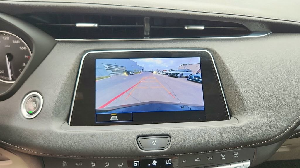 2023 Cadillac XT4 Luxury