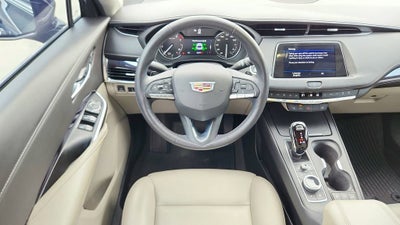 2023 Cadillac XT4 Luxury