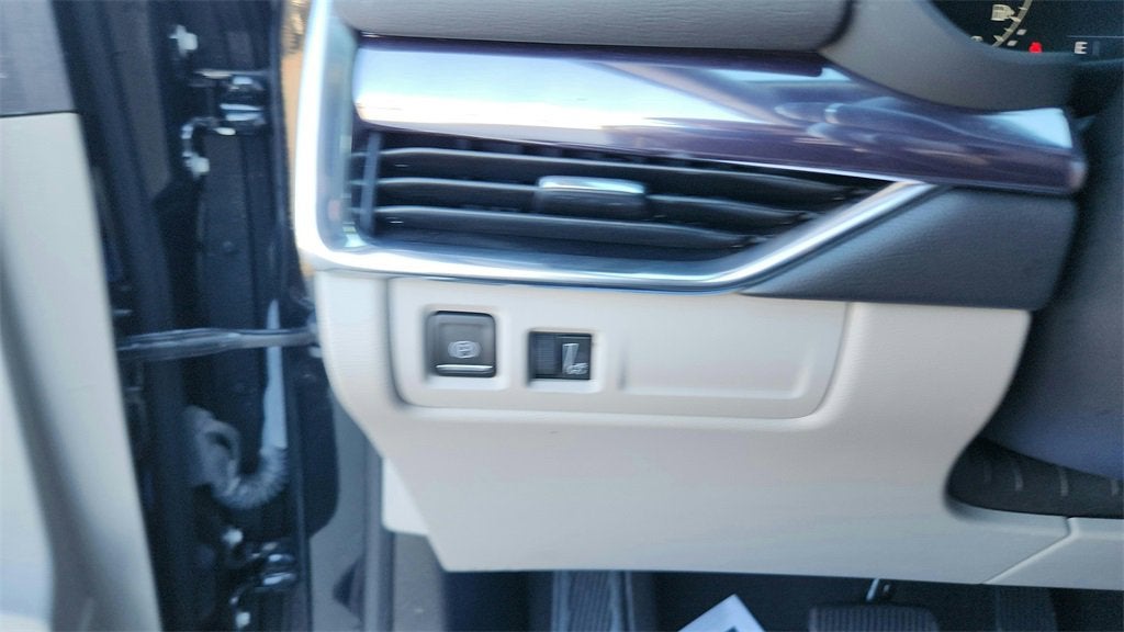 2022 Cadillac XT4 Luxury