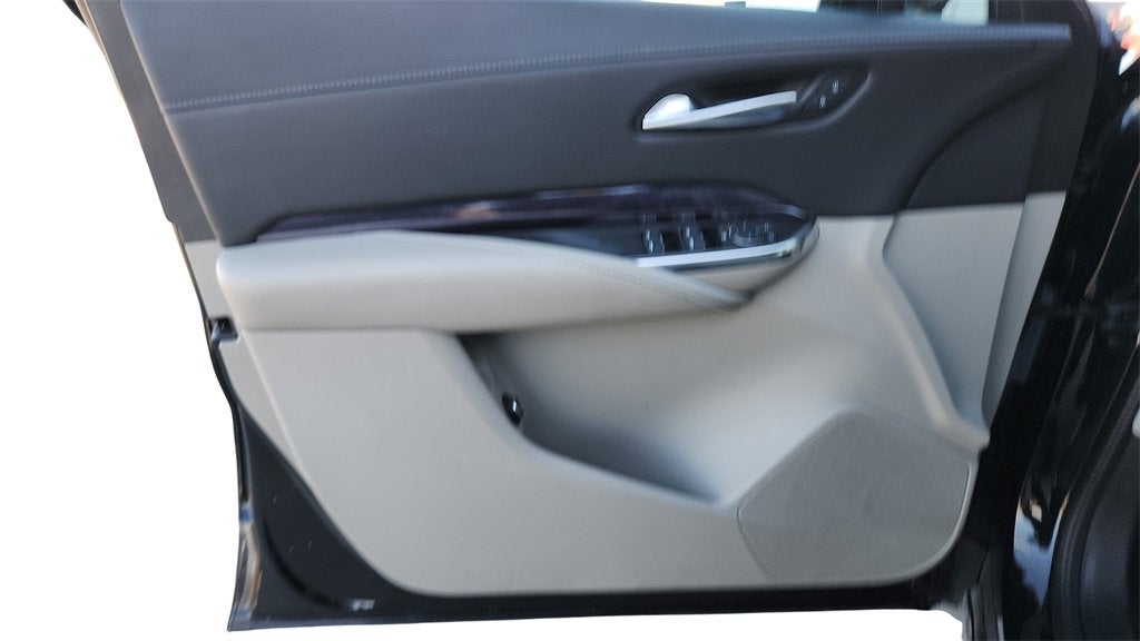 2022 Cadillac XT4 Luxury