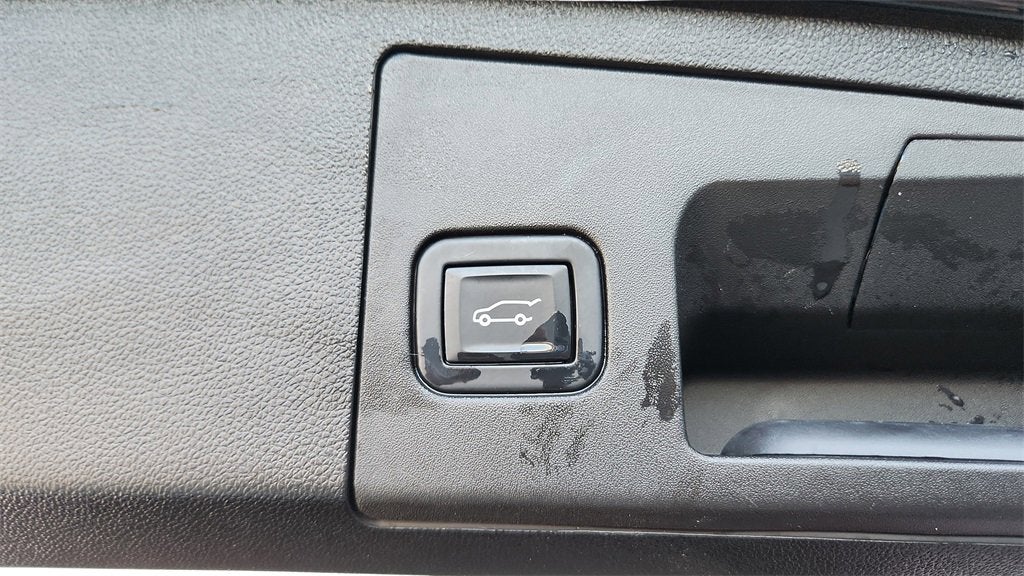 2022 Cadillac XT4 Luxury