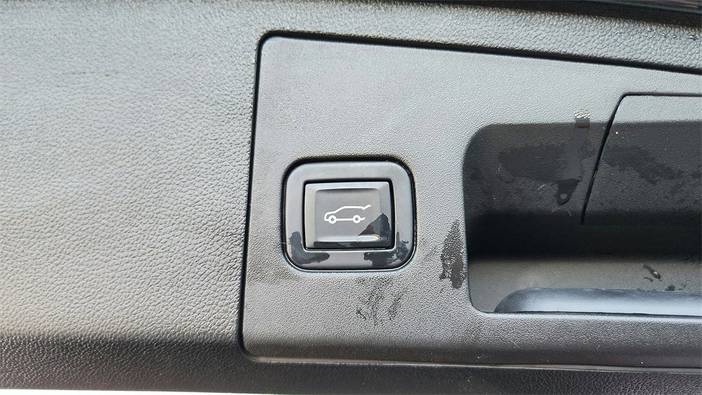 2022 Cadillac XT4 Luxury