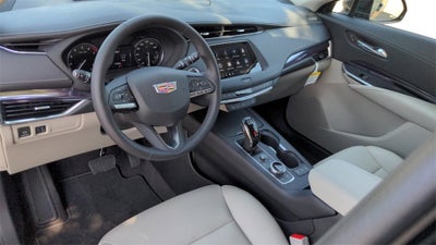 2022 Cadillac XT4 Luxury